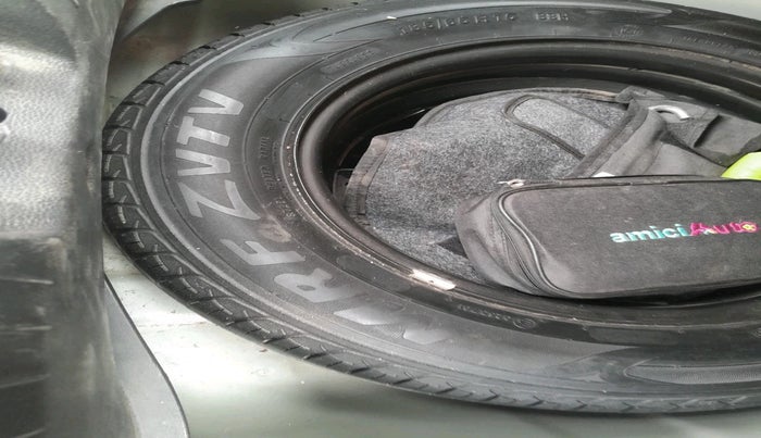 2019 Hyundai Elite i20 ASTA 1.2 (O), Petrol, Manual, 1,19,454 km, tyre