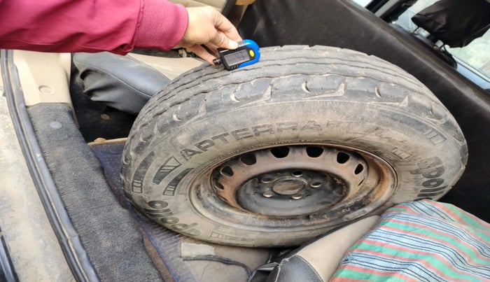 2016 Mahindra TUV300 T8, Diesel, Manual, 79,250 km, tyre