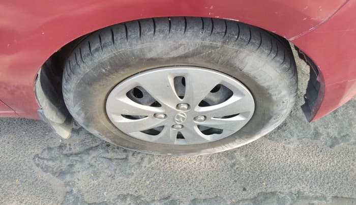 2011 Hyundai i10 SPORTZ 1.2, Petrol, Manual, 62,226 km, tyre