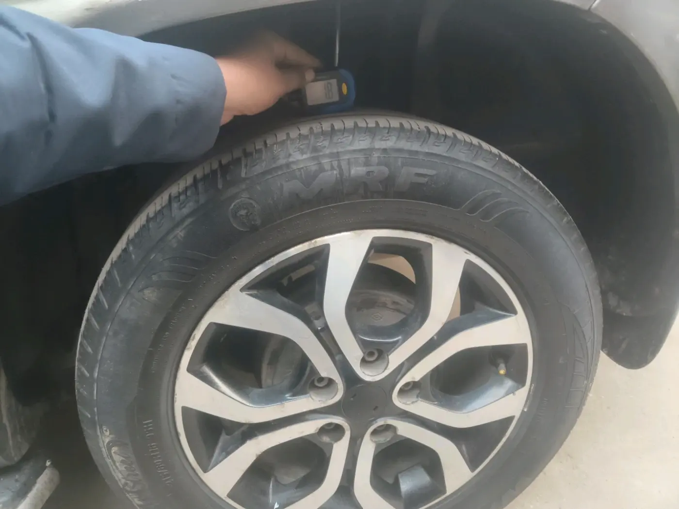 2014 Nissan Terrano XL (P), Petrol, Manual, 70,035 km, tyre