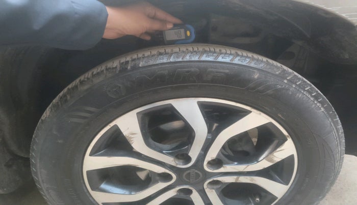 2014 Nissan Terrano XL (P), Petrol, Manual, 70,035 km, tyre