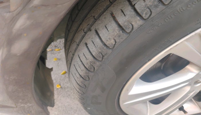 2011 Jaguar XF 3.0 DIESEL, Diesel, Automatic, 95,450 km, tyre