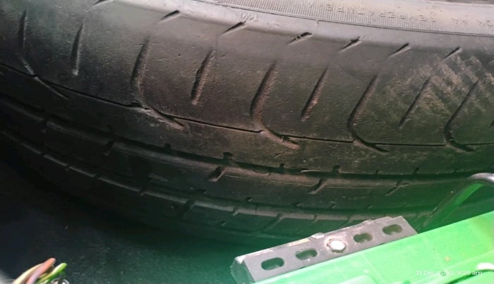 2011 Jaguar XF 3.0 DIESEL, Diesel, Automatic, 95,450 km, tyre