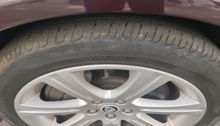 2011 Jaguar XF 3.0 DIESEL, Diesel, Automatic, 95,450 km, tyre