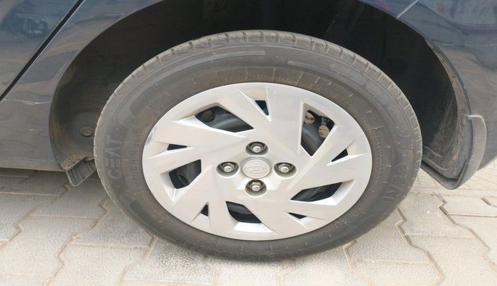 2023 Hyundai GRAND I10 NIOS MAGNA 1.2 KAPPA VTVT, Petrol, Manual, 9,957 km, tyre