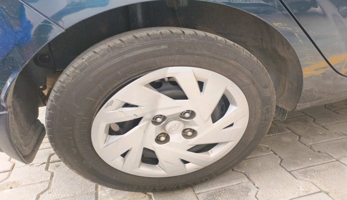 2023 Hyundai GRAND I10 NIOS MAGNA 1.2 KAPPA VTVT, Petrol, Manual, 9,957 km, tyre