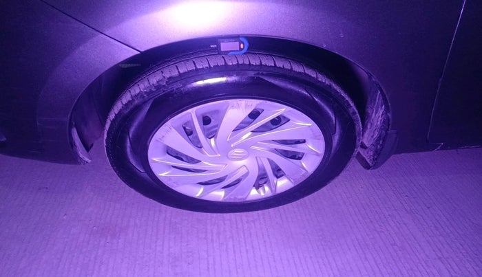 2020 Maruti Ertiga VXI CNG, Petrol, Manual, 85,991 km, tyre