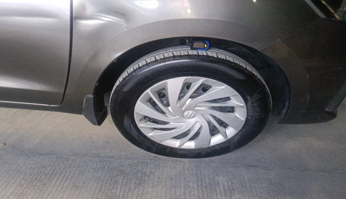 2020 Maruti Ertiga VXI CNG, Petrol, Manual, 85,991 km, tyre