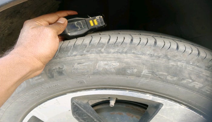 2018 Tata NEXON XZ PLUS DIESEL, Diesel, Manual, 1,32,245 km, tyre