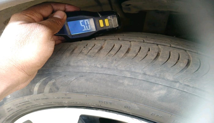 2018 Tata NEXON XZ PLUS DIESEL, Diesel, Manual, 1,32,245 km, tyre