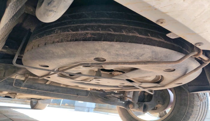 2014 Renault Duster 110 PS RXZ DIESEL, Diesel, Manual, 1,38,476 km, tyre