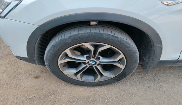 2016 BMW X3 X DRIVE 20D X-Line, Diesel, Automatic, 1,07,000 km, tyre