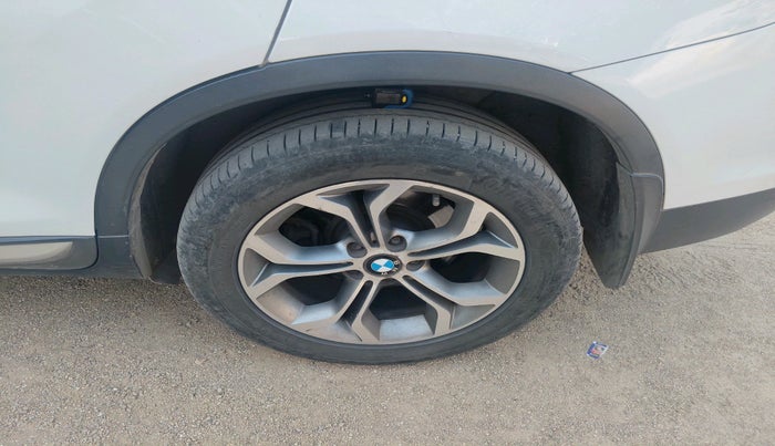 2016 BMW X3 X DRIVE 20D X-Line, Diesel, Automatic, 1,07,000 km, tyre