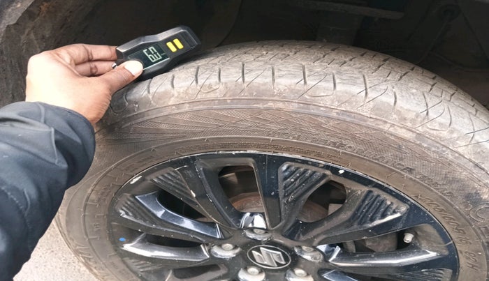 2020 Maruti Vitara Brezza ZXI, Petrol, Manual, 1,43,171 km, tyre