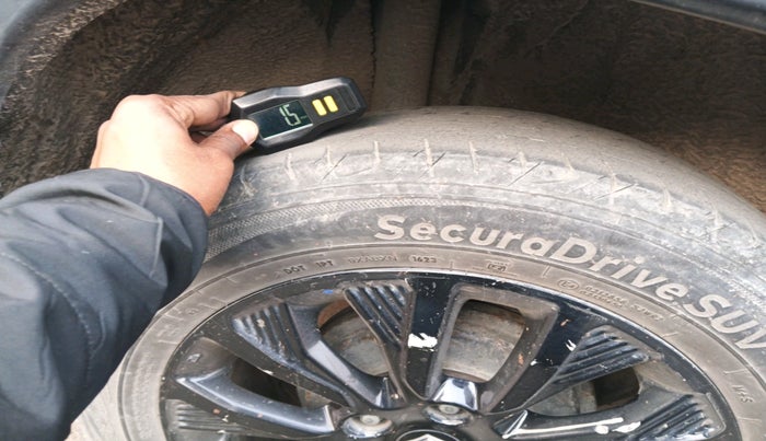 2020 Maruti Vitara Brezza ZXI, Petrol, Manual, 1,43,171 km, tyre