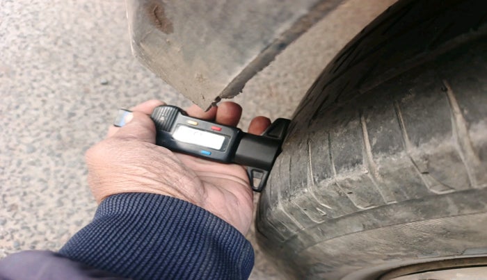 2017 Maruti Baleno SIGMA DIESEL 1.3, Diesel, Manual, 71,129 km, tyre