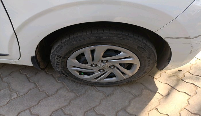 2022 Hyundai AURA S 1.2 CNG, Petrol, Manual, 37,395 km, tyre