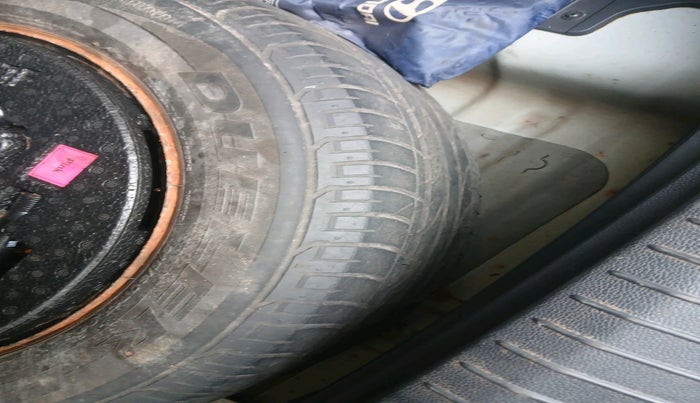 2016 Hyundai Creta SX PLUS AT 1.6 PETROL, Petrol, Automatic, 80,811 km, tyre