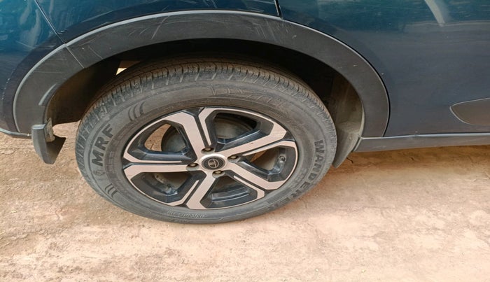 2021 Tata NEXON EV XZ PLUS, Electric, Automatic, 98,216 km, tyre