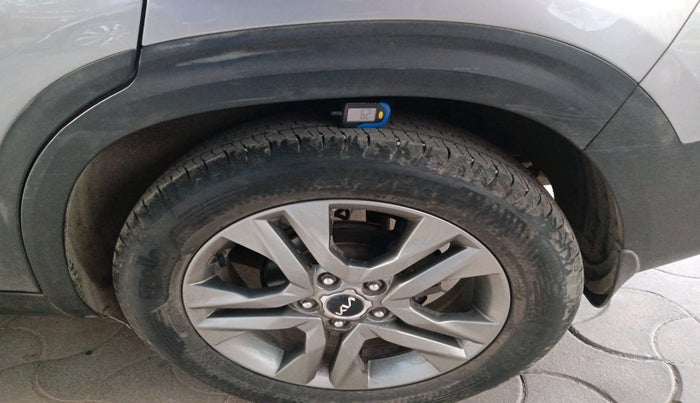 2021 KIA SELTOS HTX PLUS 1.5 DIESEL, Diesel, Manual, 1,05,009 km, tyre