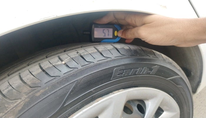 2018 Hyundai Grand i10 SPORTZ 1.2 KAPPA VTVT, Petrol, Manual, 2,31,218 km, tyre