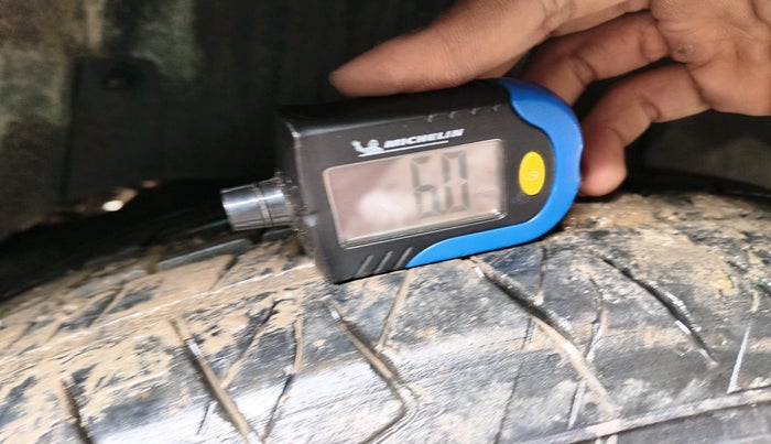 2017 Mahindra TUV300 T8, Diesel, Manual, 57,775 km, tyre