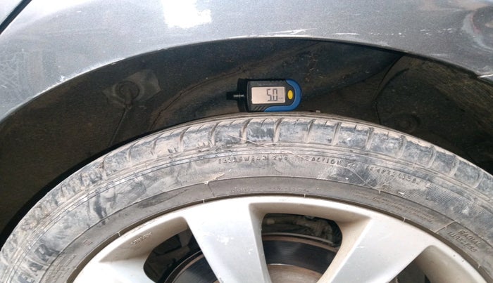 2012 Hyundai Verna FLUIDIC 1.6 VTVT SX AT, Petrol, Automatic, 67,431 km, tyre