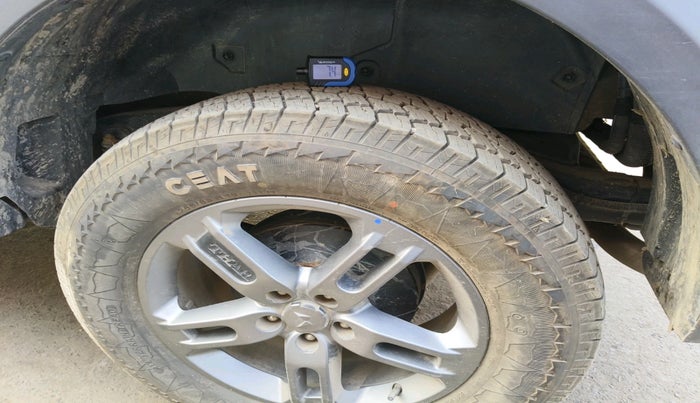 2024 Mahindra Thar LX P 2WD AT HT, Petrol, Automatic, 8,085 km, tyre