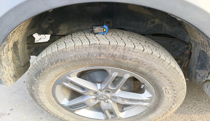 2024 Mahindra Thar LX P 2WD AT HT, Petrol, Automatic, 8,085 km, tyre