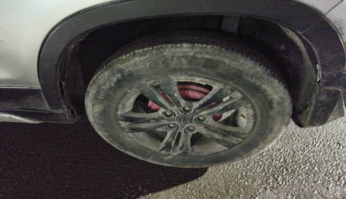 2017 Maruti Vitara Brezza ZDI, Diesel, Manual, 92,265 km, tyre