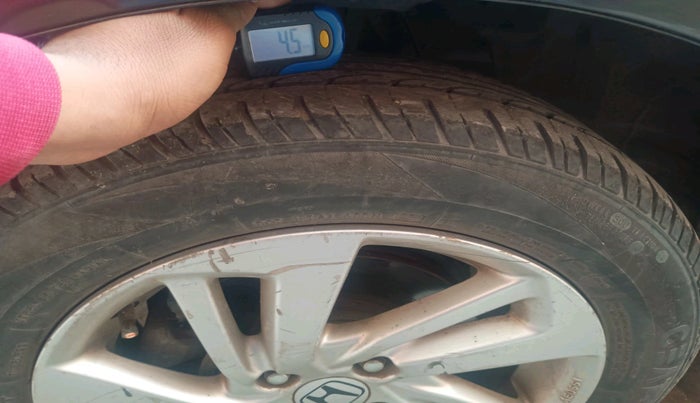 2015 Honda Jazz 1.2L I-VTEC V, Petrol, Manual, 74,229 km, tyre