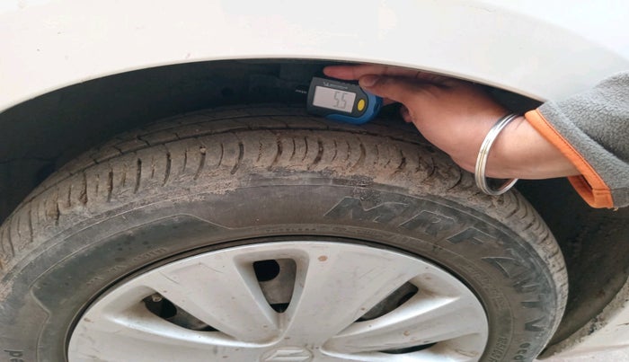 2016 Maruti Ertiga VXI CNG, Petrol, Manual, 1,21,110 km, tyre