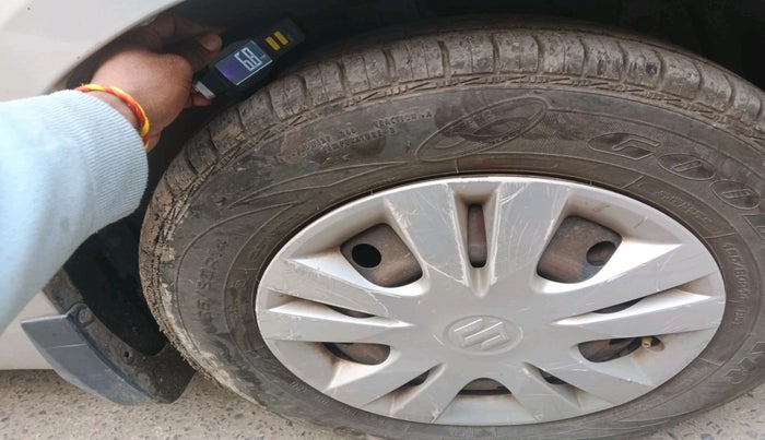 2013 Maruti Swift Dzire VXI, Petrol, Manual, 51,475 km, tyre