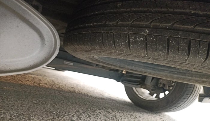 2021 MG HECTOR PLUS SHARP 1.5 PETROL TURBO HYBRID MT 6-STR, Petrol, Manual, 86,305 km, tyre