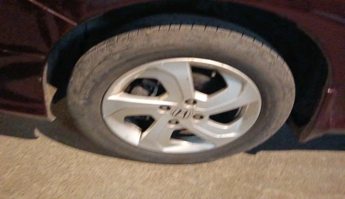 2016 Honda City 1.5L I-VTEC VX CVT, Petrol, Automatic, 44,557 km, tyre