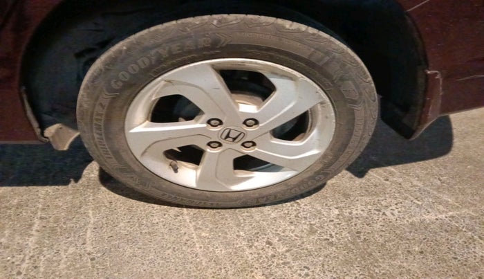 2016 Honda City 1.5L I-VTEC VX CVT, Petrol, Automatic, 44,557 km, tyre