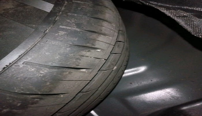 2023 Hyundai VENUE SX 1.2 PETROL, Petrol, Manual, 22,797 km, tyre