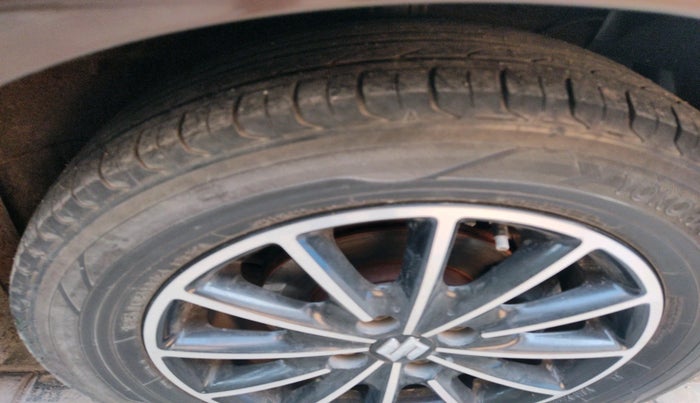 2018 Maruti Ciaz DELTA DIESEL 1.3, Diesel, Manual, 80,506 km, tyre