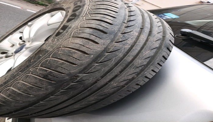 2017 Ford Ecosport TITANIUM 1.5L DIESEL, Diesel, Manual, 1,63,330 km, tyre