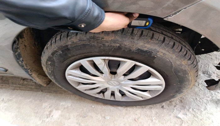 2020 Maruti Dzire VXI, Petrol, Manual, 66,955 km, tyre