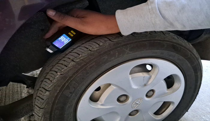 2017 Tata Nano TWIST XTA, Petrol, Automatic, 21,170 km, tyre