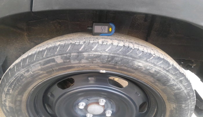 2022 Nissan MAGNITE XL, Petrol, Manual, 20,106 km, tyre