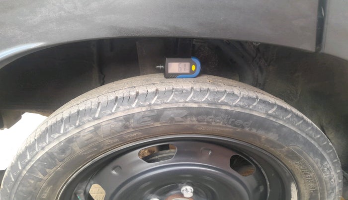 2022 Nissan MAGNITE XL, Petrol, Manual, 20,106 km, tyre