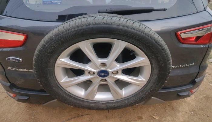 2021 Ford Ecosport TITANIUM 1.5L PETROL, Petrol, Manual, 45,002 km, tyre