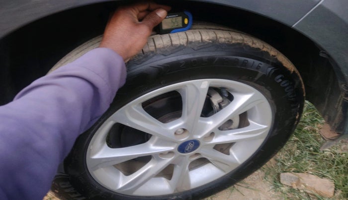 2021 Ford Ecosport TITANIUM 1.5L PETROL, Petrol, Manual, 45,002 km, tyre