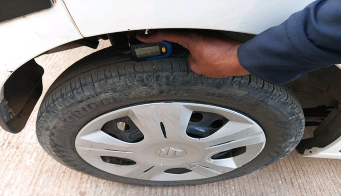 2014 Maruti Wagon R 1.0 VXI, Petrol, Manual, 76,356 km, tyre