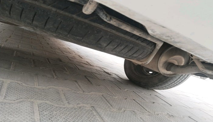 2021 Maruti Ertiga VXI CNG, Petrol, Manual, 1,11,811 km, tyre