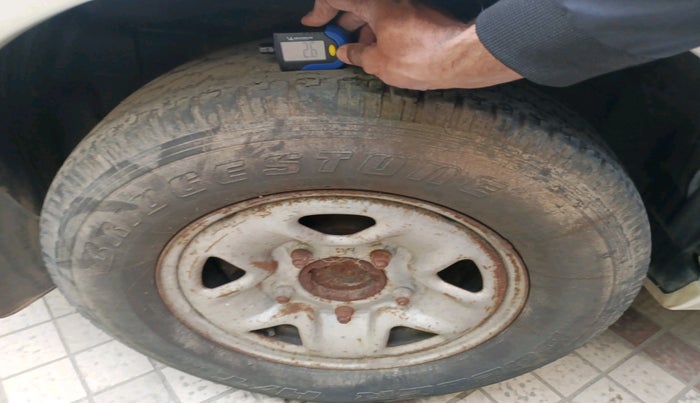 2011 Tata Aria PLEASURE 4X2, Diesel, Manual, 1,02,498 km, tyre