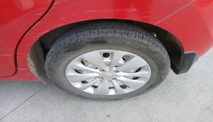 2016 Maruti Baleno SIGMA PETROL 1.2, Petrol, Manual, 96,644 km, tyre