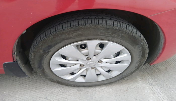 2016 Maruti Baleno SIGMA PETROL 1.2, Petrol, Manual, 96,644 km, tyre